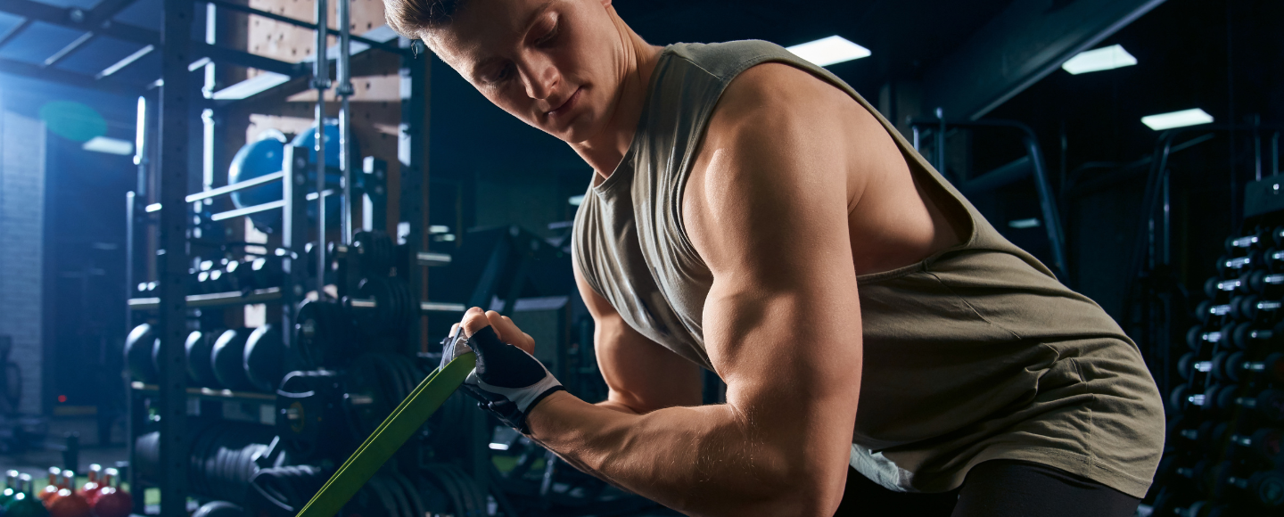 二の腕を太くするには？筋トレメニュー12選と効率的に鍛えるコツ