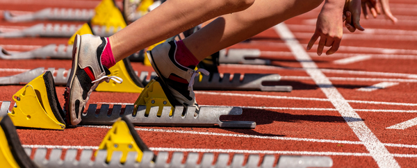 陸上・短距離走のチューブトレーニング！走力アップに役立つ筋肉の鍛え方