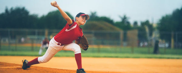 野球肘のストレッチと予防法：痛みを和らげ、再発を防ぐコツ