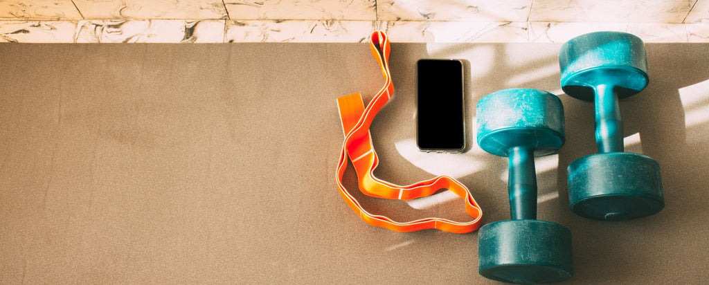 自宅で筋トレをする男性必見！おすすめトレーニング器具15選 – VRTX BAND